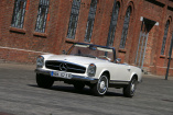 Pagode "Laetitia von C.": Freudenbringer: 1964 Mercedes-Benz 230 SL (W113)