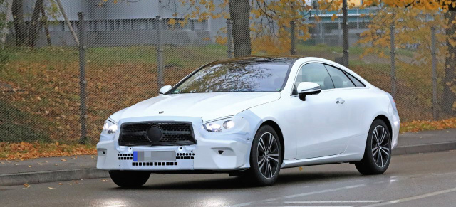 Mercedes-Benz Erlkönig Premiere: Star-Spy-Shot-Debüt: Erste Bilder vom Mercedes-E-Klasse Coupé MoPf 2020