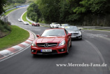 AMG Driving Academy 2009/2010: Mit Sicherheit viel Fahrspaß!: Herzklopfen, Fahrspaß und aktive Fahrsicherheit - das neue Programm der AMG Driving Academy  mit Bernd Schneider zählt einer der erfolgreichsten deutschen Rennfahrer zum Instruktoren-Team