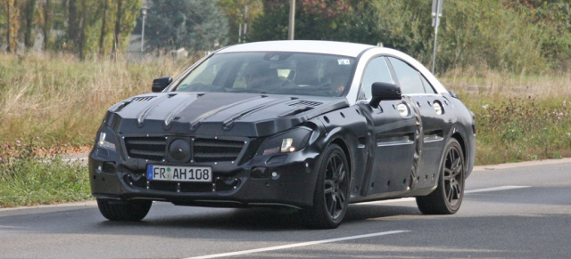 Mercedes Erlkönig: CLS 2011  neue Bilder aufgetaucht: Der neue CLS 2011 - immer noch schwer getarnt!