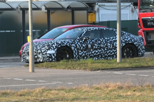 Mercedes-Erlkönig erwischt: Aktuelles Spy-Shot-Video vom elektrischen 1.000-PS-AMG-GT