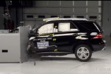 "Safety Pick+": Mercedes M-Klasse mit Top-Crashtest-Ergebnis beim IIHS-Test: Höchstmögliche Bewertung für das Mercedes SUV  beim härtesten Crash-Test der Welt