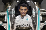 Beförderung: DTM-Rennsieger Pascal Wehrlein steigt bei MERCEDES AMG PETRONAS ein: Das MERCEDES AMG PETRONAS Formel 1-Team gibt die Ernennung von Pascal Wehrlein zum Ersatzfahrer bekannt.