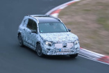 Mercedes-Benz GLB auf dem Nürburgring gefilmt: Erlkönig-Video: GLB (X247) fetzt mit Karacho durch die Grüne Hölle