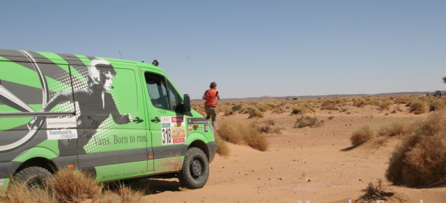 23. Rallye Aicha des Gazelles: 26.03.2013, 5. Etappe Ihandar/Oulad Driss: Die 23. Rallye Aicha des Gazelles läuft - Mercedes-Benz hat vier Frauenteams mit Sprinter und Vito in die Wüste geschickt!