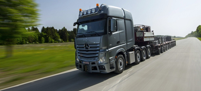 Ein Truck ohne Wenn und Aber: Fahrbericht Mercedes-Benz SLT: Emotionen der besonderen Art - unterwegs mit dem Schwerlast-Transporter der Superlative 