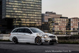 Mercedes C63 AMG mit Biss: Loewenstein LM63-700 Kompressor: Der getunte C63 AMG hat 702 PS unter der Haube. 