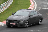 Erlkönig erwischt: Aktuelle Bilder vom Mercedes CLA: Neue Fotos vom  Mercedes Benz CLA mit etwas weniger Tarnung