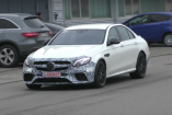 Erlkönig erwischt: Spy Shot Video: Mercedes-AMG E63 mit weniger Tarnung gefilmt