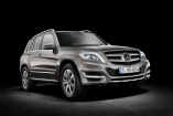 Mercedes GLK:  Neuer Vierzylinder-Benzinmotor erweitert Motorenpalette: Der Direkteinspitzer mit 211 PS ist ebenso effizient wie effektiv