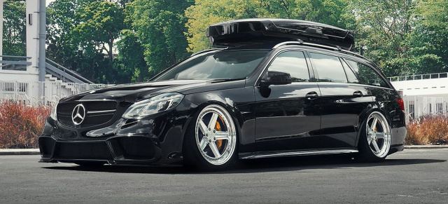 Mercedes E63 AMG Tuning: Tief-Schwarz: Unten angekommen steht das E63 T-Modell  auf seinen 20-zölliigen Rotiform besser da