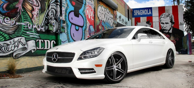 Cooler Look: Mercedes CLS 550 mit 20-Zoll K3 Projekt F2 Felgen : Mit Tieferlegung und großen Rädern kommt das viertürige Coupe noch sehenswerter ins Rollen 