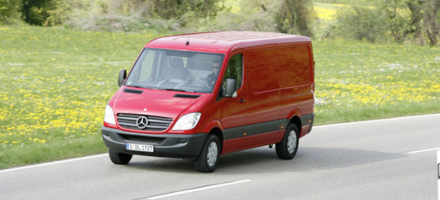 From Russia with love: Russen wählen Mercedes-Sprinter zum besten Van des Jahres 2013 : Mehr als 1,3 Millionen Teilnehmer geben bei russlandweitem Wettbewerb Stimme ab