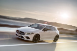 Premiere Mercedes-Benz A-Klasse IV: Die neue Ahhh-Klasse ist da! Mercedes präsentiert den neuen Star im Kompaktsegment