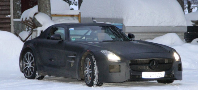 Erlkönig erwischt:Mercedes SLS AMG Black Series: Neue "coole" Bilder vom neuen Supersportwagen mit AMG DNA 