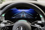 In S-Klasse und EQS autonom unterwegs?: Video: Neuer Mercedes Drive Pilot 95 im Test