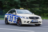 Das schnellste Taxi Deutschlands: Mercedes C63 AMG mit 660 PS: Der von Mcchip-DKR getunte C63 bringt seine Fahrgäste schneller ans Ziel
